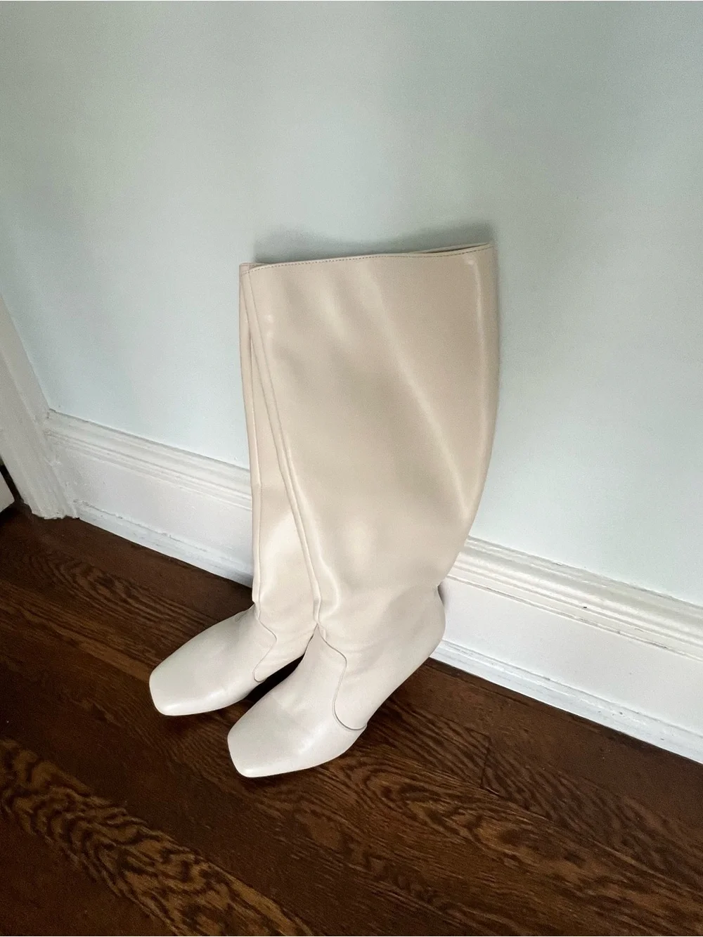 Women's Tall Cream Leather Knee-High Boots Size 8